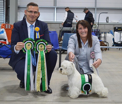 BCC and BIS Ch Burneze Our Marnie